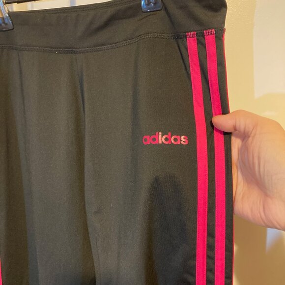 #47 Girls' Classic Adidas Black and Pink Leggings, Size XL, Like NEW! - Picture 2 of 5